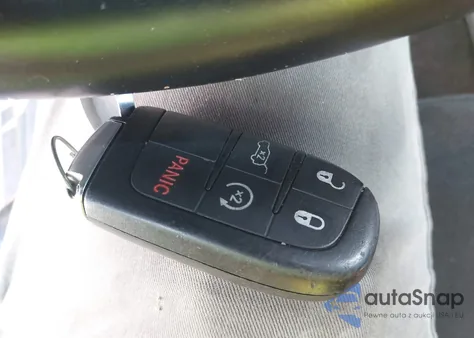 2015 Jeep Grand Cherokee Laredo from USA, damaged, VIN 1C4RJFAGXFC747048